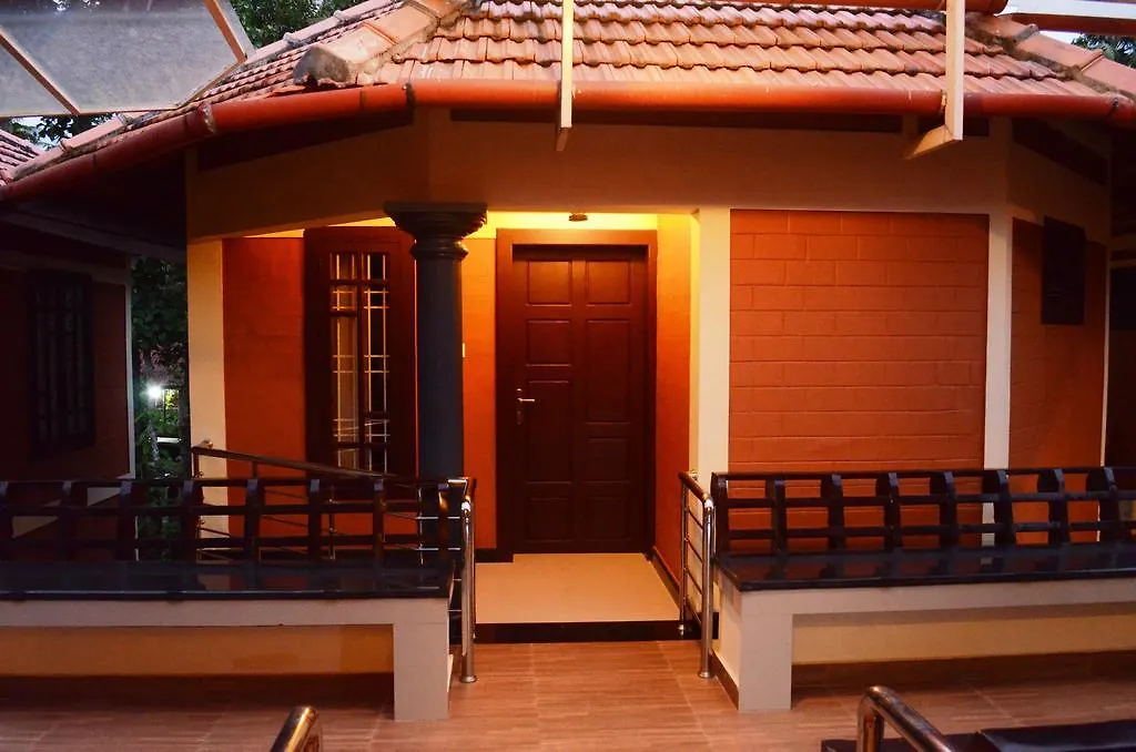 Serene Beach Resort Varkala 2*,  India